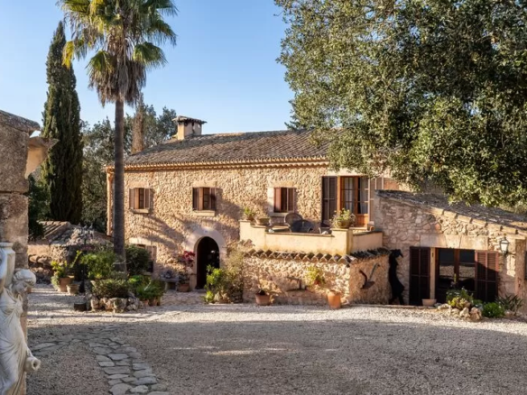 Mallorca's Exclusive Real Estate