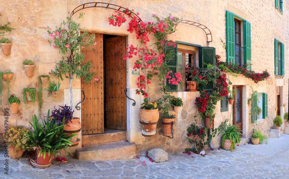 AdobeStock_1066796795_Preview – Anderson West | Mallorca Buyer's Agent Discover Mallorca’s West with Anderson West