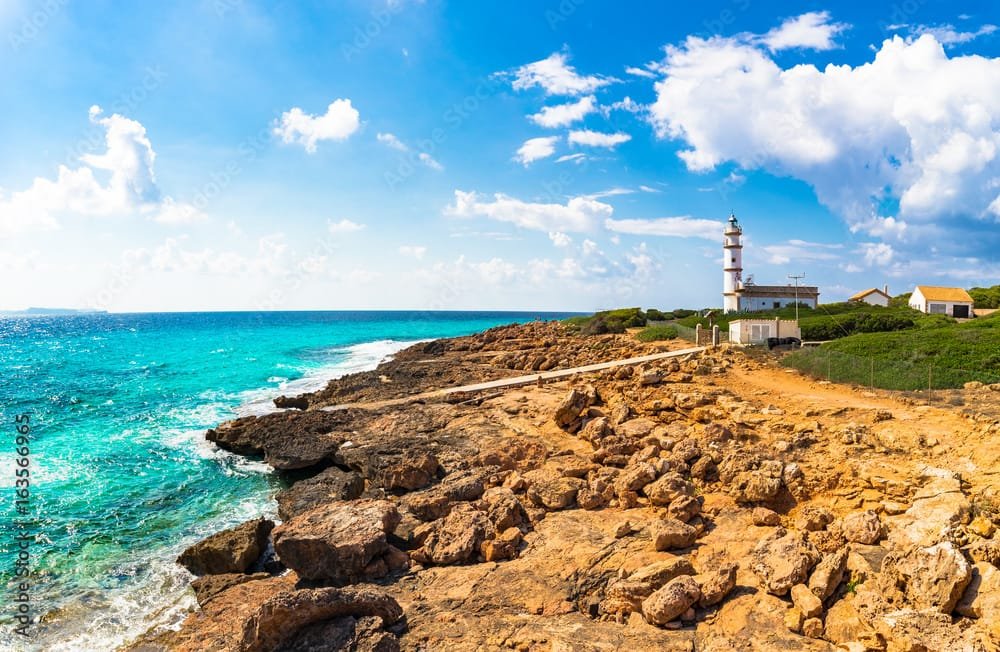 AdobeStock_163566965_Preview – Anderson West | Mallorca Buyer's Agent Discover Mallorca’s South - Elegant Coastal Living