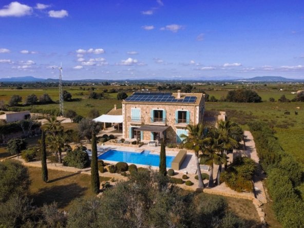 buying a property in mallorca
