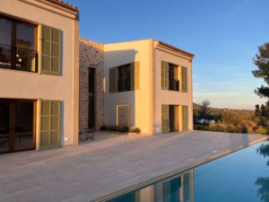 buying a property in mallorca