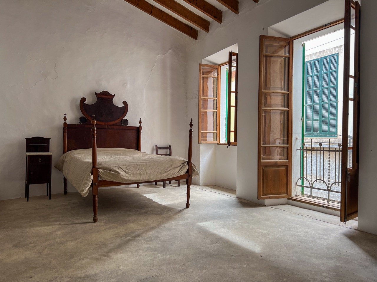 Townhouse for rent in Felanitx contact Anderson west to rent this property today