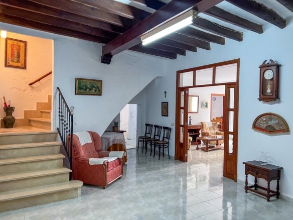 mallorca property to rent in felanitx