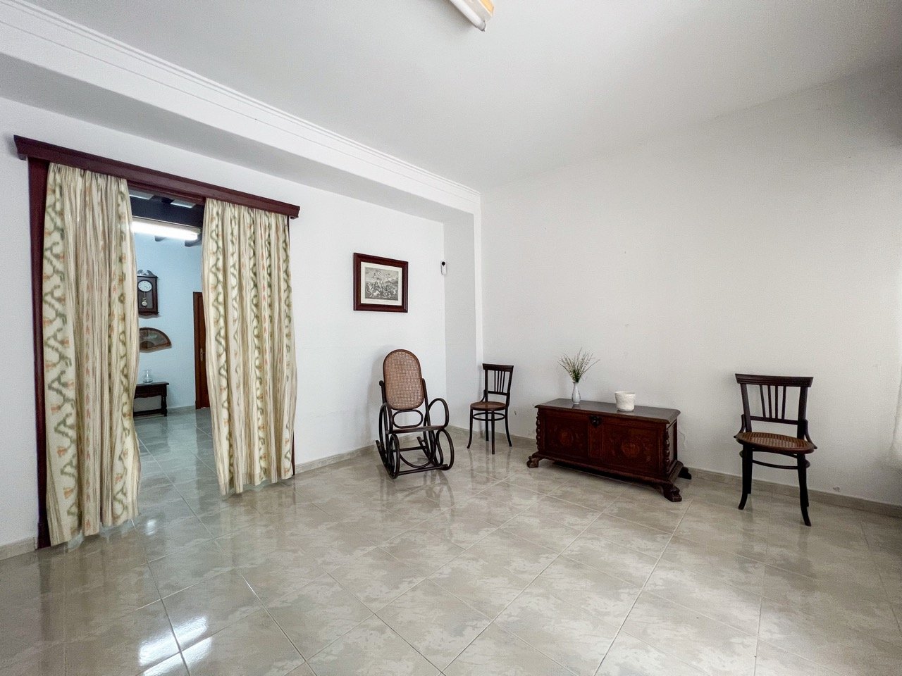 rent a townhome in felanitx with garden and 5 bedrooms