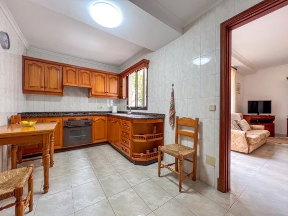 mallorca rental with garden