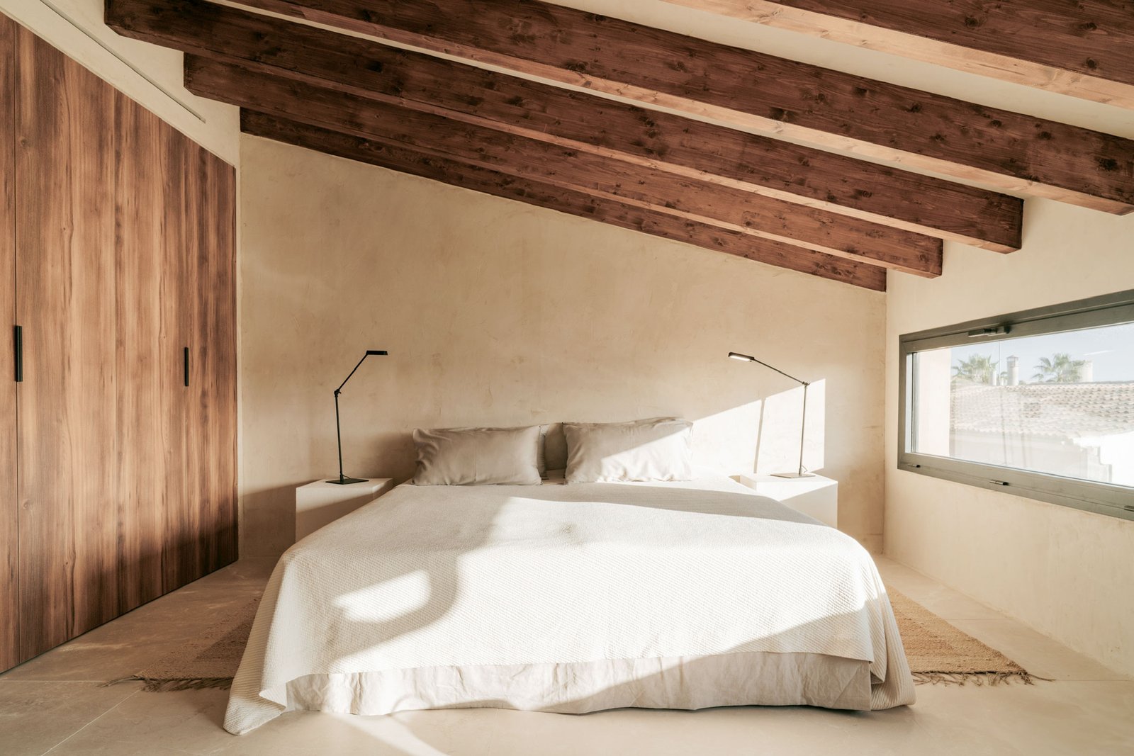 casa-llombards-penthouse-02