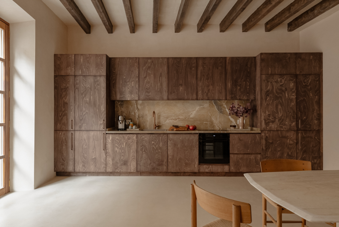 1170