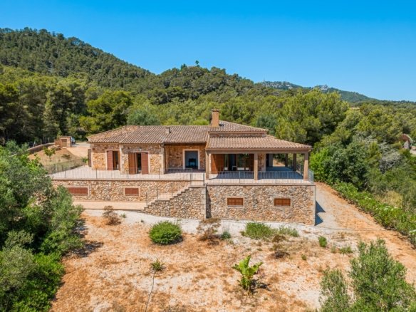 Authentic Stone Finca For Rent Between Felanitx and Portocolom