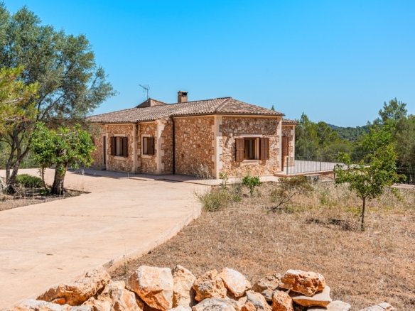 Authentic Stone Finca For Rent Between Felanitx and Portocolom
