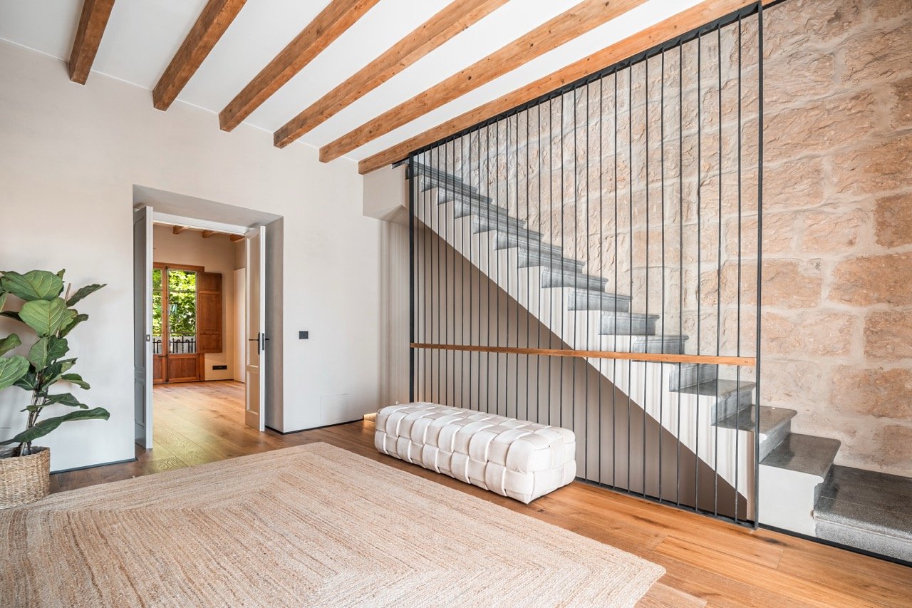 Townhouse in the Center of Mallorca with Unmatched Quality & Comfort | Sineu 4 Bedroom Home