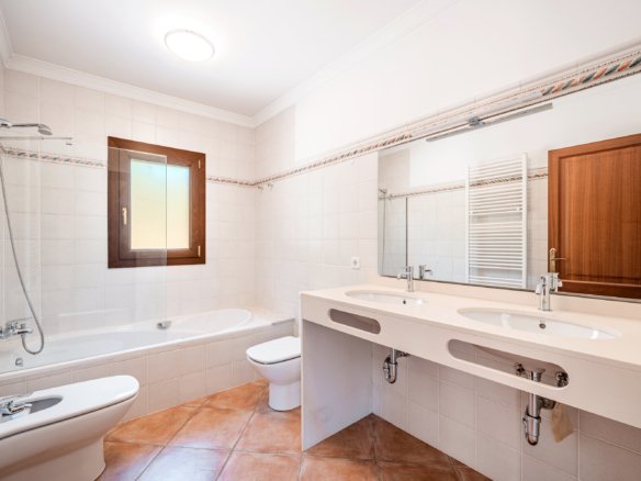 Authentic Stone Finca For Rent Between Felanitx and Portocolom