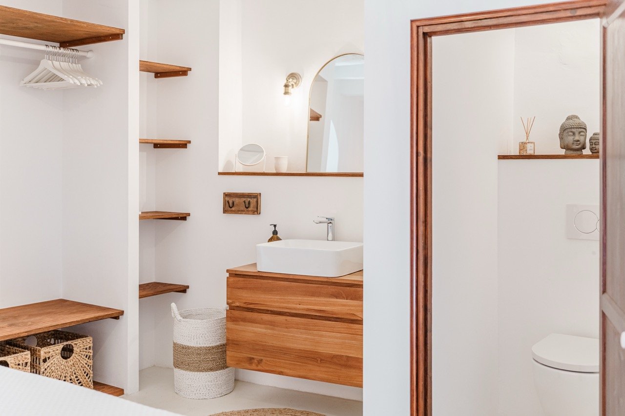 A Café, Two Apartments, One Rare Townhouse Opportunity in Felanitx’s Old Town