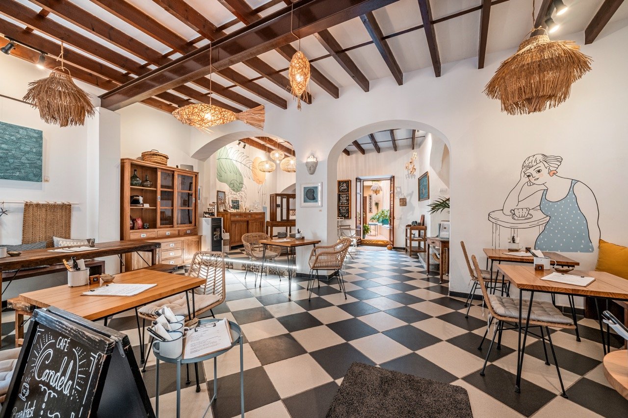 A Café, Two Apartments, One Rare Townhouse Opportunity in Felanitx’s Old Town